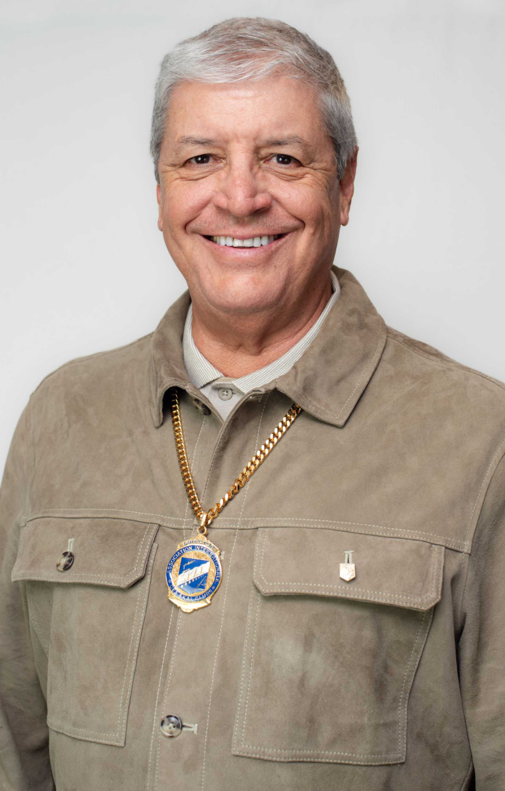 ENRIQUE FLORES ALTAMIRANO